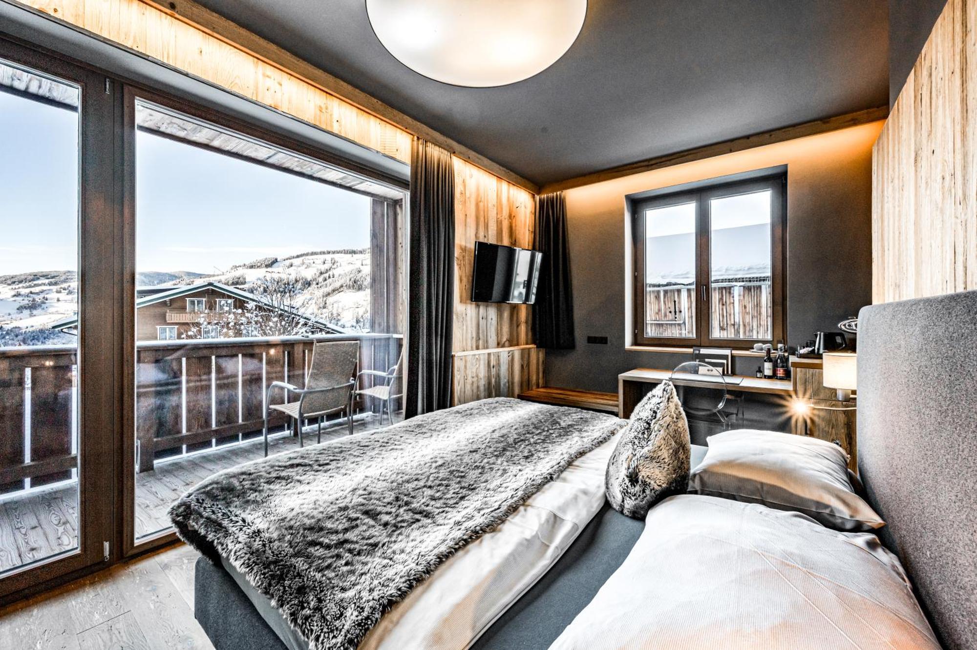 Almmonte Sensum Boutique